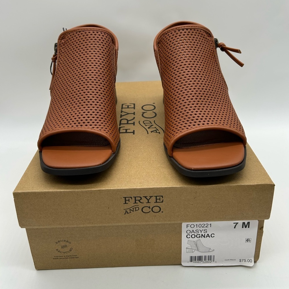 Frye & Co Oasys Cognac Perforated Block Heel Sandals Open Toe Size 7 New In Box - Picture 11 of 12